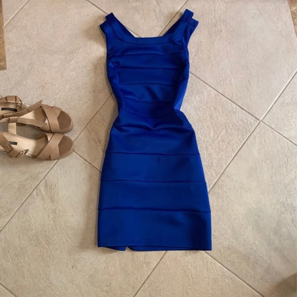 Foreign exchange blue party dress